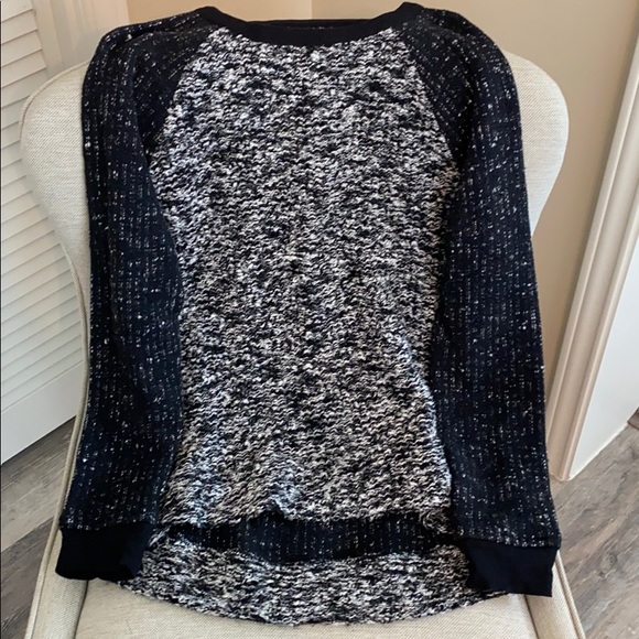 Lou & Grey Sweaters - Lou & Grey EUC sweater